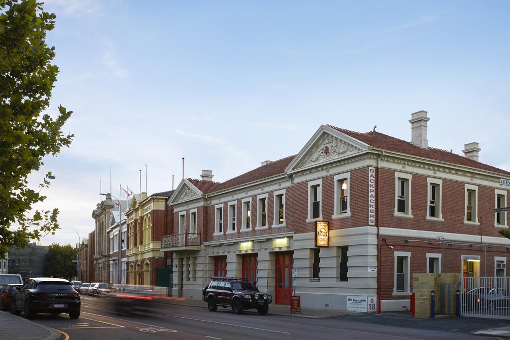 Hostel Old Fire Station Backpackers Perth Exterior foto
